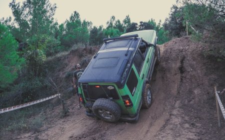 Uji Ekstrem Koper Kabin Terbaik Inggris, Mana yang Bertahan di Rintangan Lumpur?