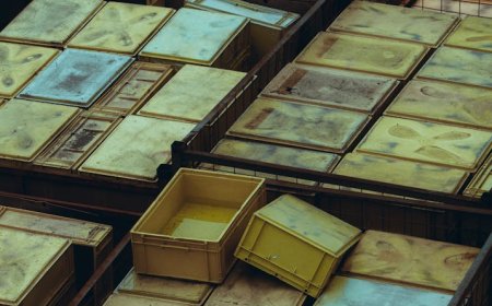 Menperin Jawab Kabar Stok Plastik Hanya Sampai Mei