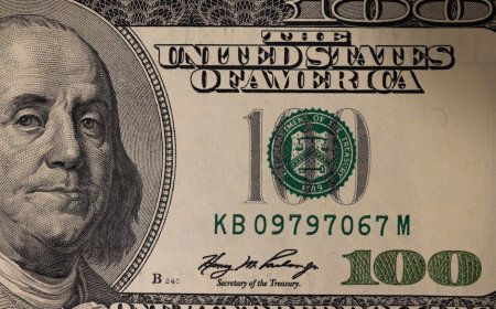 Bessent dan Powell Peringatkan CEO Bank soal Risiko Model Anthropic