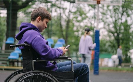 Remaja Noah Gugat Larangan Medsos Australia untuk Usia di Bawah 16 Tahun