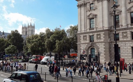 Sadiq Khan Peringatkan Badai Disinformasi Ancam Citra London