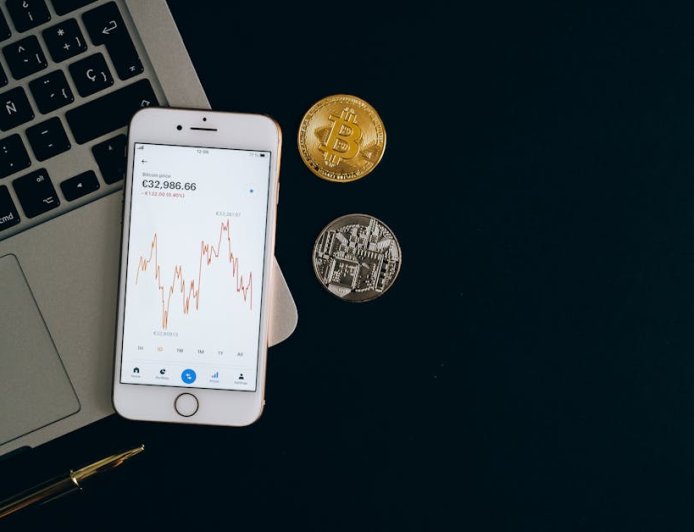 Schwab Crypto Hadir, Bisa Trading Bitcoin Ethereum Langsung