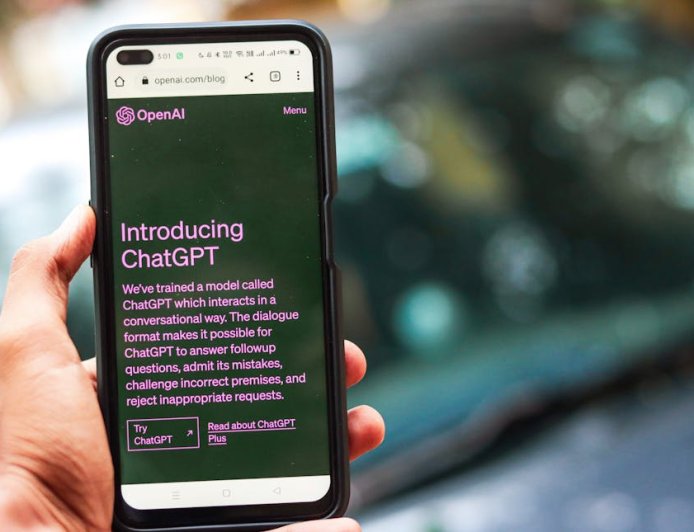 Kenapa ASUS Tak Rilis Smartphone Lagi, Fokus ke AI