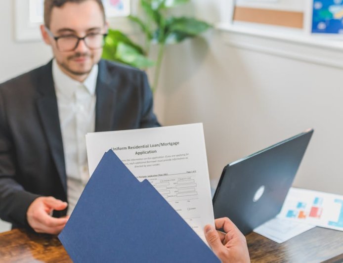 Cara Menghindari Gagal Bayar KPR dan Cicilan Kuliah