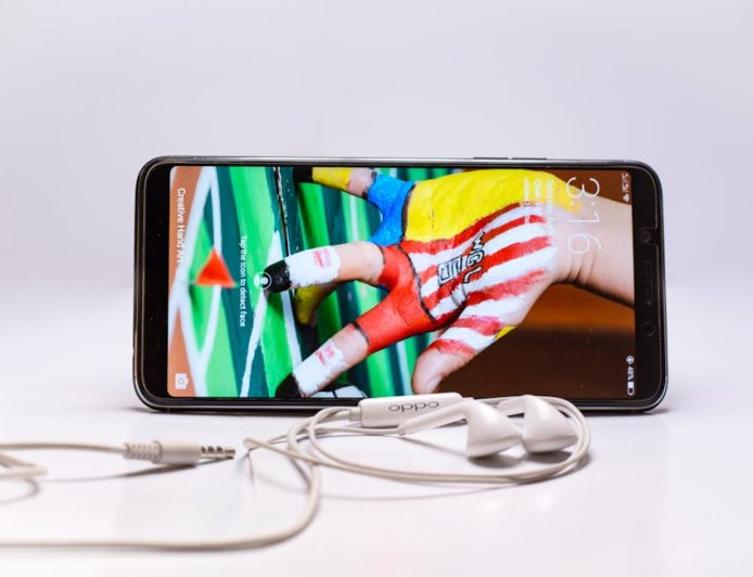 OPPO A6s Baterai 7000mAh IP69 80W SUPERVOOC