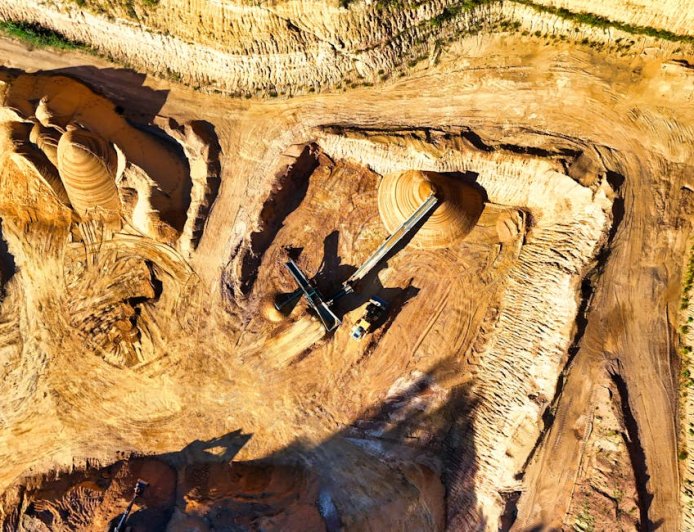 Platform Pengadaan Mineral Kritis Uni Eropa Dampaknya ke Biaya Energi