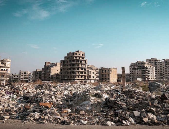 Ekonomi Iran Terpuruk Akibat Perang, Pemulihan Butuh Lebih Satu Dekade