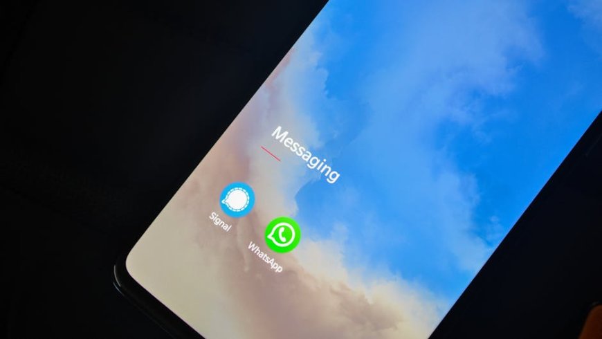 7 Cara Atasi WhatsApp Pending Meski Sinyal Bagus 2026