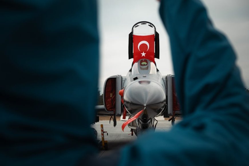 Trump Siaga Militer AS di Iran Siap Serang Jika Gencatan Gagal