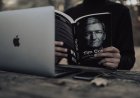 Permintaan iPhone Melonjak Luar Biasa, Tim Cook Bersiap Mundur