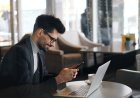 Waktu Makan Siang Aman Main Smartphone? Ini Fakta Pengaruhnya ke Mental