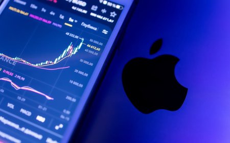 CEO Baru Apple Ternus Siap Sorotan Kinerja Kuartal
