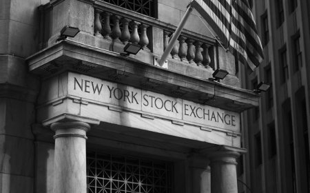 Debut Saham Pershing Square di NYSE Dampak ke Investor dan Risiko Pasar