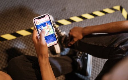 Kunci dan Petunjuk NYT Connections 4 Mei 1058
