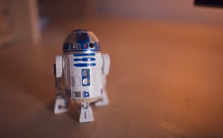 Tron 1 Robot Seharga 25000 Mirip AT-ST Star Wars