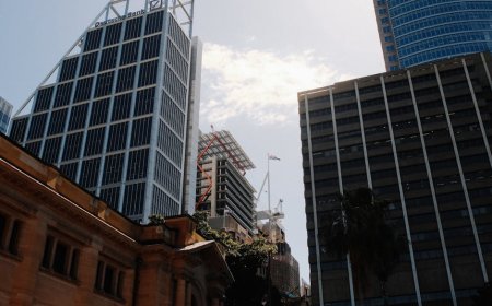 Profit NAB Meleset Dampak Risiko Geopolitik bagi Investor