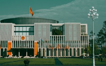 White House Pertimbangkan Verifikasi Model AI Sebelum Rilis