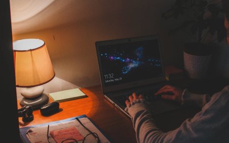 Mitos Blue Light Filter Kacamata Tidak Selalu Efektif