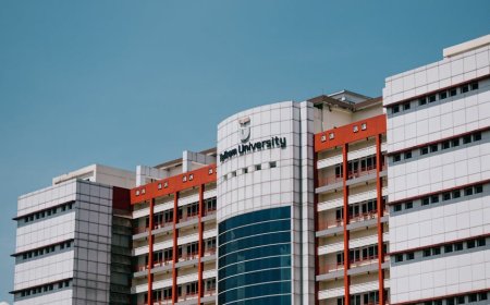 FEB Universitas Mercu Buana Peringkat Tiga Nasional AD Scientific Index