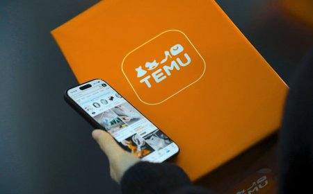 Trump Mobile Mulai Kirim Trump Phone T1 Setelah Tertunda Berbulan Bulan