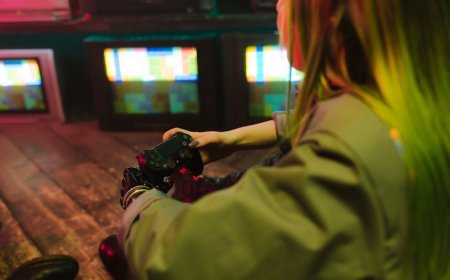 AI untuk Game Berbasis Data Adaptif dan Efektif