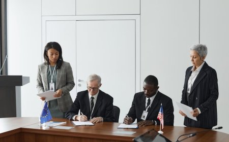 Opsi Darurat Arbitrase untuk Cegah Mogok Samsung Dampak Finansial