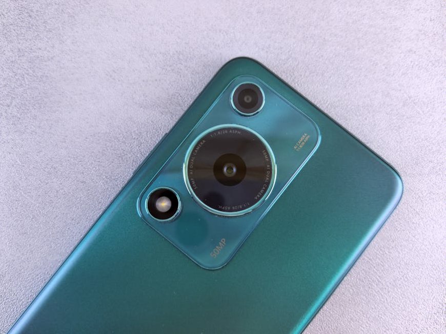 Kabar Pixel 11 Kamera Lebih Baik tapi RAM Lebih Kecil