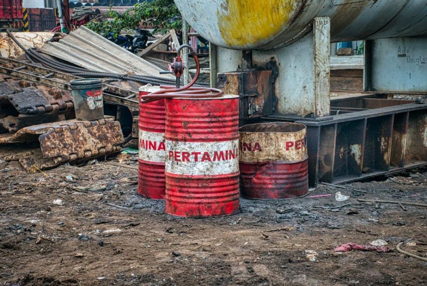 Lonjakan Harga Minyak Rusia untuk Pajak Dampaknya ke Inflasi