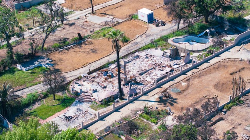 California Tuntut Denda State Farm Soal Klaim Kebakaran LA