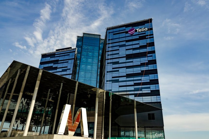 PZU Beli Unit MetLife Ukraina Dampak Keuangan Pasca Perang