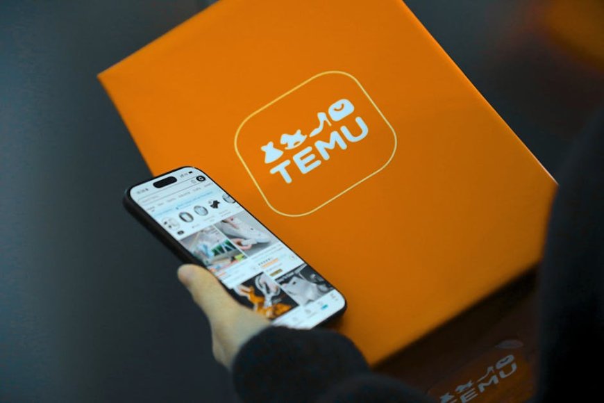 Trump Mobile Mulai Kirim Trump Phone T1 Setelah Tertunda Berbulan Bulan