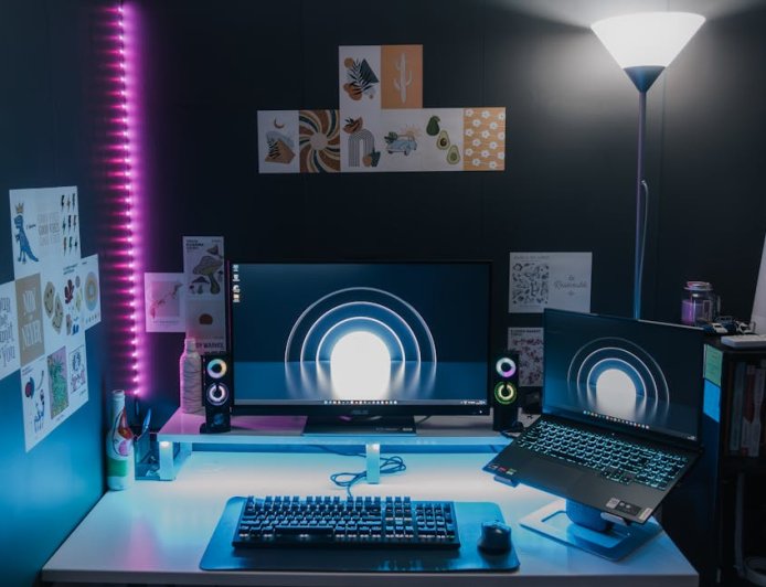 Hisense UR8 RGB Mini-LED TV Resmi Meluncur, Warna Lebih Hidup Mulai $1.300