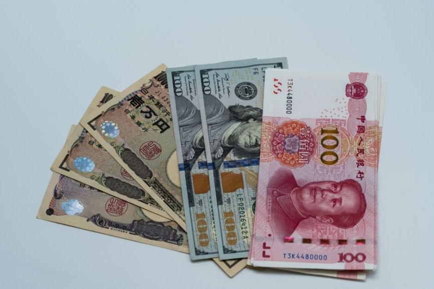 Strategi Tiongkok Mengglobalisasi Yuan: Memahami Risiko dan Peluang Baru